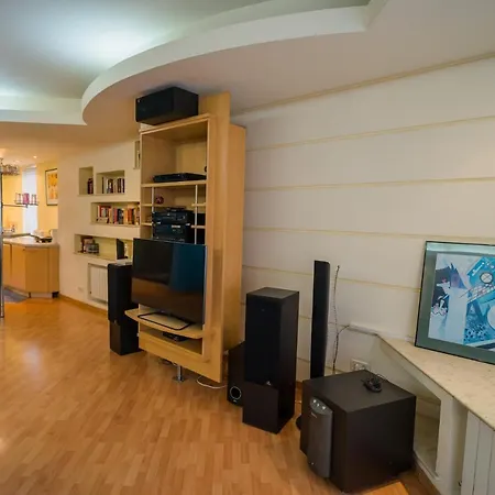 Artsy 3br Flat In Primaverii - Exlcusive Area 公寓