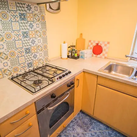 Artsy 3br Flat In Primaverii - Exlcusive Area Апартаменти Бухарест