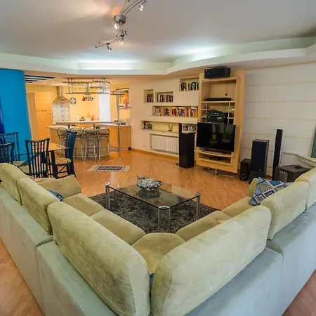 Artsy 3br Flat In Primaverii - Exlcusive Area * Bükreş