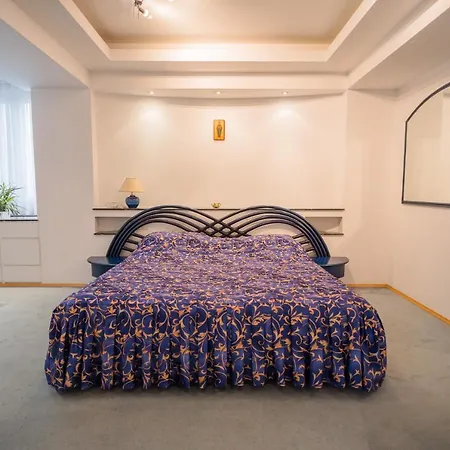 Artsy 3br Flat In Primaverii - Exlcusive Area Bucharest
