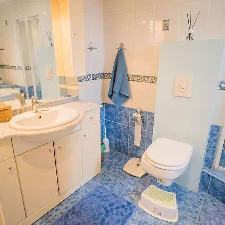 Апартаменти Artsy 3br Flat In Primaverii - Exlcusive Area *