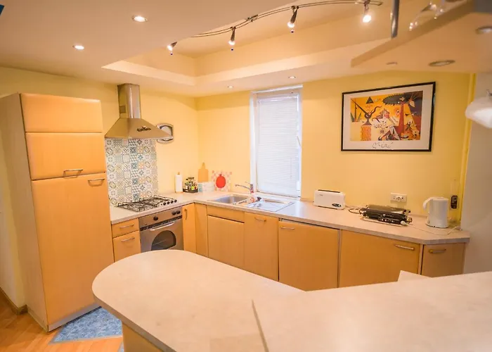 Artsy 3br Flat In Primaverii - Exlcusive Area