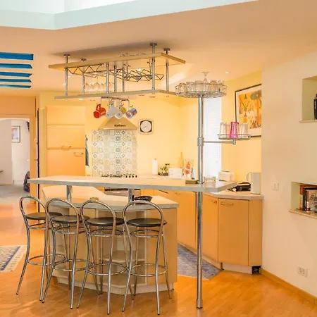 Artsy 3br Flat In Primaverii - Exlcusive Area Apartment Bucharest