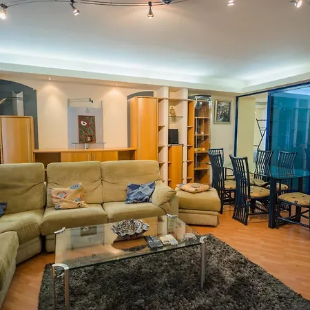 Artsy 3br Flat In Primaverii - Exlcusive Area Bucharest