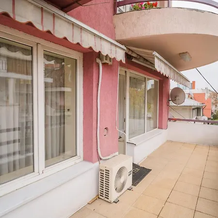 Artsy 3br Flat In Primaverii - Exlcusive Area Apartment Bucharest